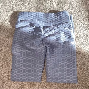 tiktok booty scrunch leggings